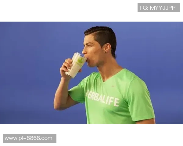 四大帅哥足球明星盘点：谁才是你心中的完美球场男神